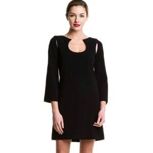 🛍️DVF Diane Von Furstenberg Delores Shift Dress 3/4 Sleeves LBD Cutout